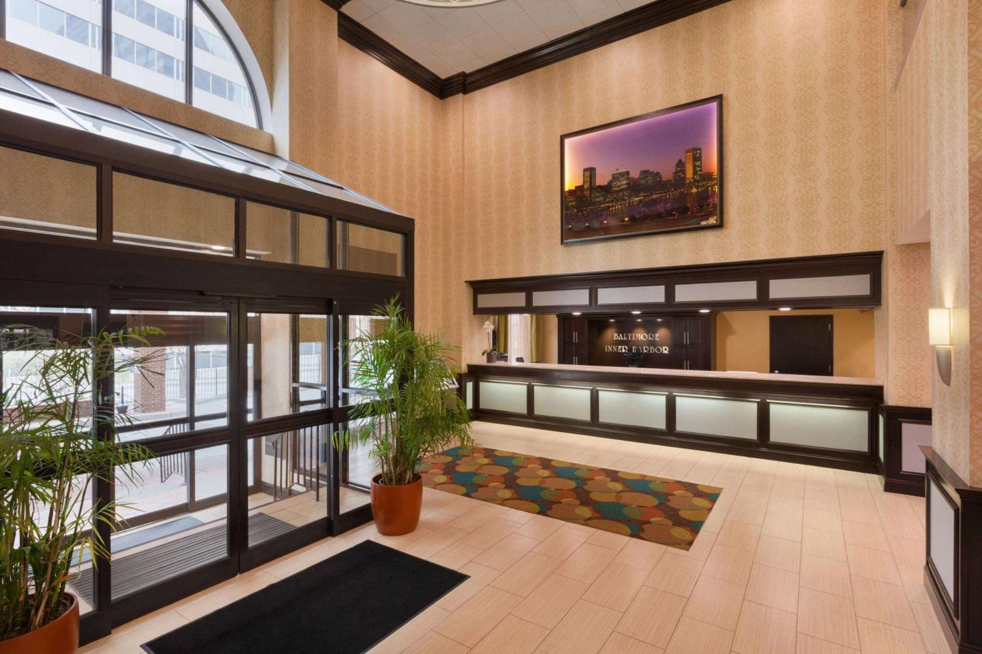Days Inn By Wyndham Baltimore Inner Harbor Eksteriør billede